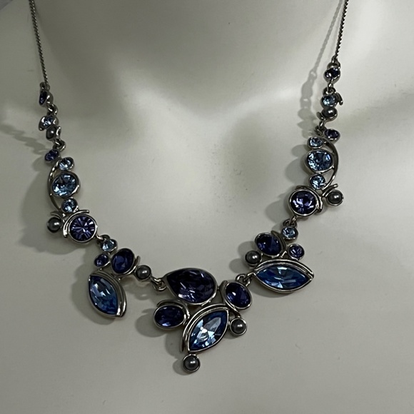 NWOT Stunning Givenchy Necklace with Matching Bracelet - Picture 1 of 7